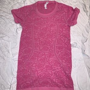 Lululemon Swiftly Tech Short Sleeve Shirt